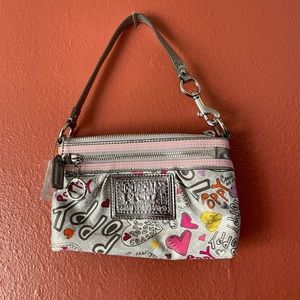 Coach Limited Edition Poppy Hearts Purse